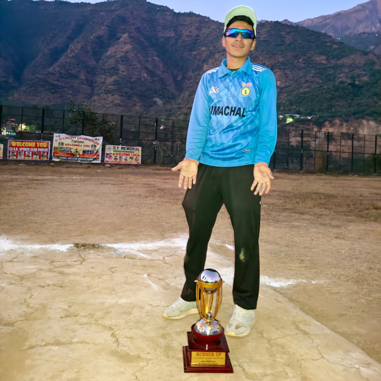 Ashish Ronta - wicket_keeper | Theog spartans